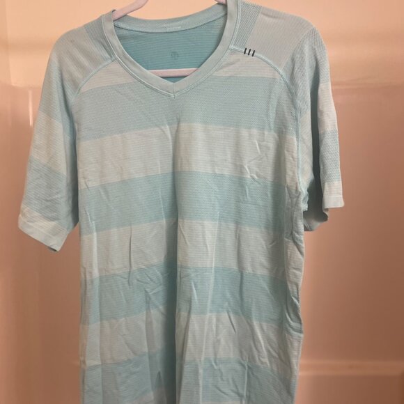 Lululemon Teal Athletic Top Size L/XL - Picture 1 of 2